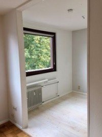 Bild (020218861ce8420c94c3bd62e6a36352): Solide vermietete 2-Zimmer-Wohnung mit Balkon in Bremen-Buntentor - stabile Kapitalanlage