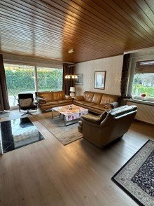 Wohnzimmer Intelligent aufgeteiltes, freistehendes EFH mit Terrasse, gro�em Garten und  PV-Anlage in ruhiger Lage Stuhr-Moordeich, ideal f�r eine Familie