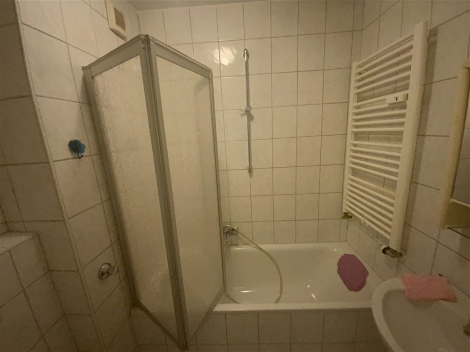 Wannenbad Erdgeschosswohnung Bremen