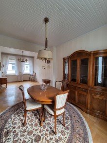 Wohnzimmer im 1. OG Ansicht 2 Seltene Gelegenheit in Schwachhausen - Einfamilienreihenhaus mit Entwicklungspotenzial in attraktiver Lage.