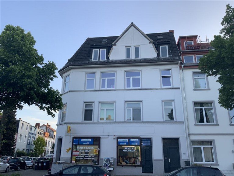 Aussenansicht Bremen Wohnung Wohngemeinschaften, aufgepasst ! Ger�umige 4 Zimmer, TOP-Renoviert im Herzen von Walle