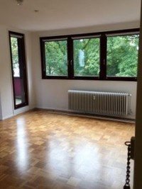 Bild (bab40ca52066e60b39d5aa07b56446b6): Solide vermietete 2-Zimmer-Wohnung mit Balkon in Bremen-Buntentor - stabile Kapitalanlage