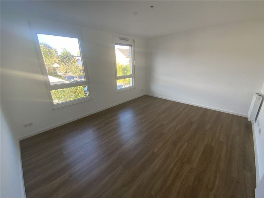 Schlaf-Arbeits-oder Kinderzimmer 1. OG Haus Bremen